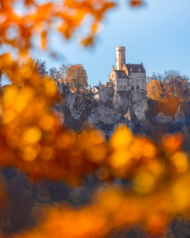 Schloss Lichtenstein im Herbst